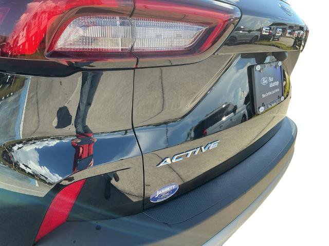 Certified 2023 Ford Escape Active AWD/4WD image 11