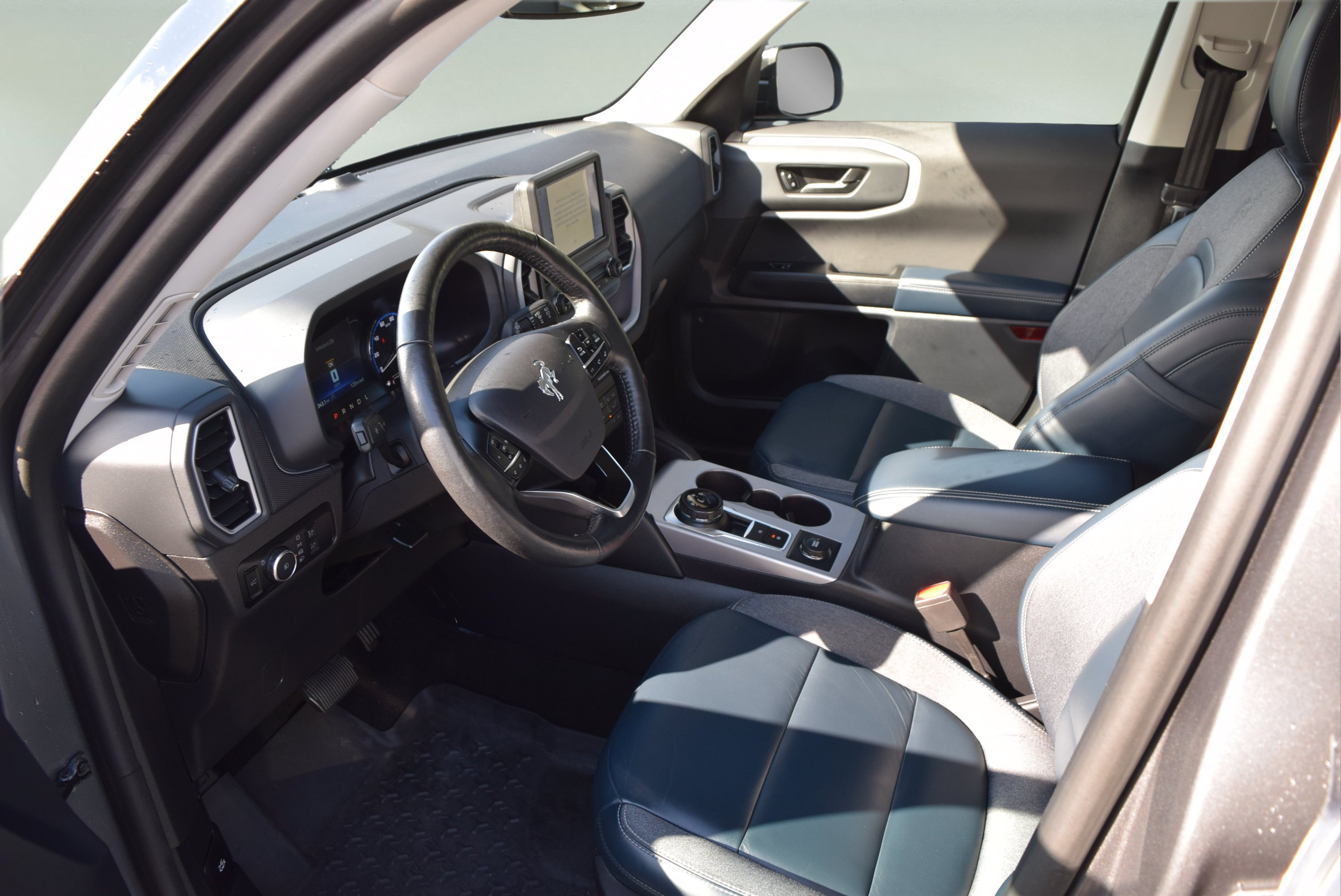 Certified 2023 Ford Bronco Sport Outer Banks AWD/4WD image 9