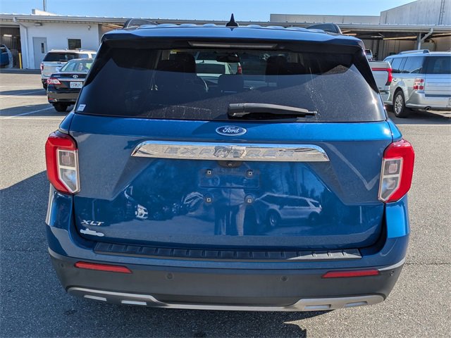Certified 2021 Ford Explorer XLT w/ Equipment Group 202A image 4