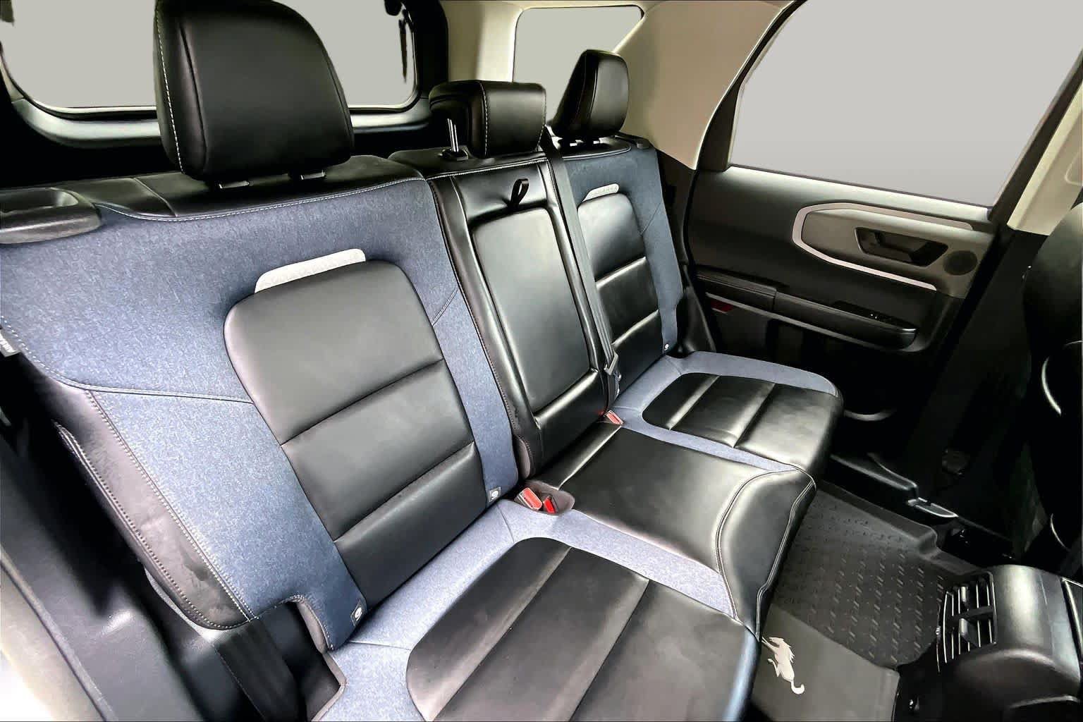 Certified 2025 Ford Bronco Sport Outer Banks w/ Outer Banks Tech Package+ AWD/4WD image 20