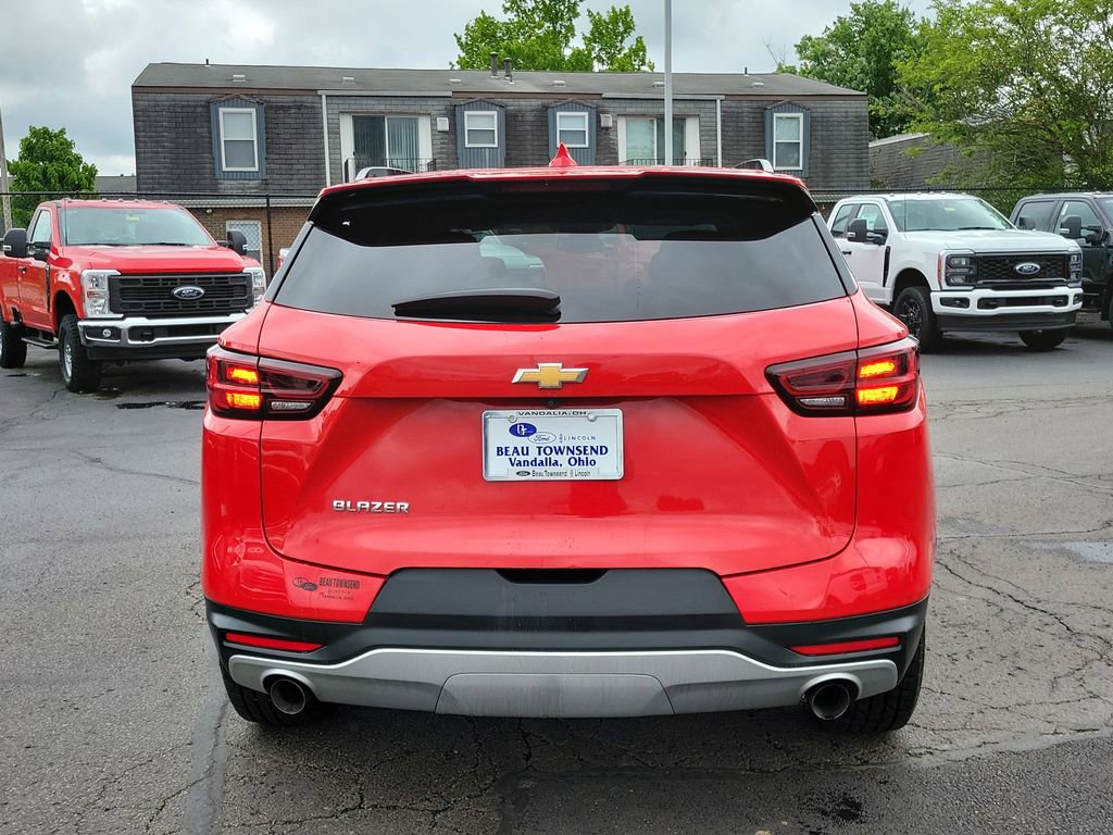 Used 2023 Chevrolet Blazer LT w/ LPO, Floor Liner Package FWD image 5