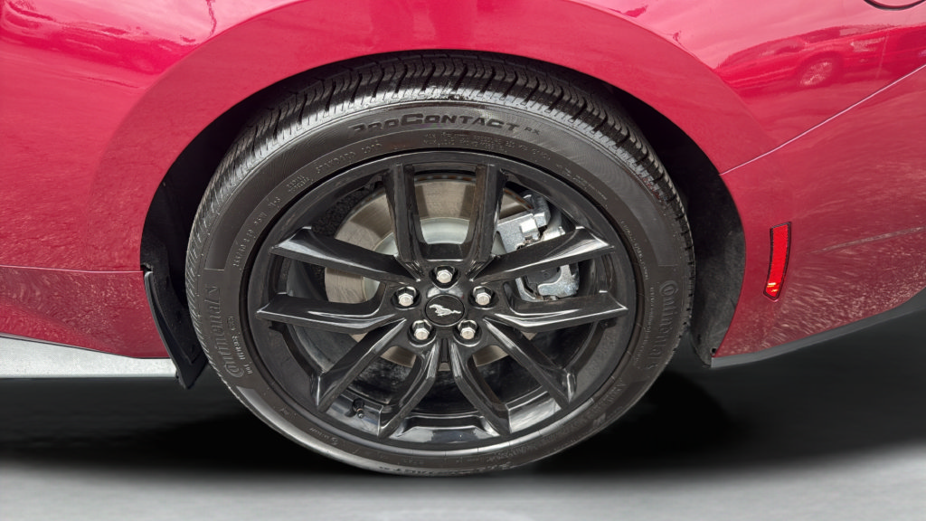 Certified 2025 Ford Mustang GT Premium RWD image 32