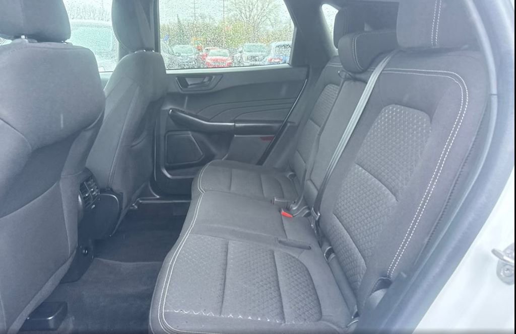 Certified 2023 Ford Escape Active AWD/4WD image 9
