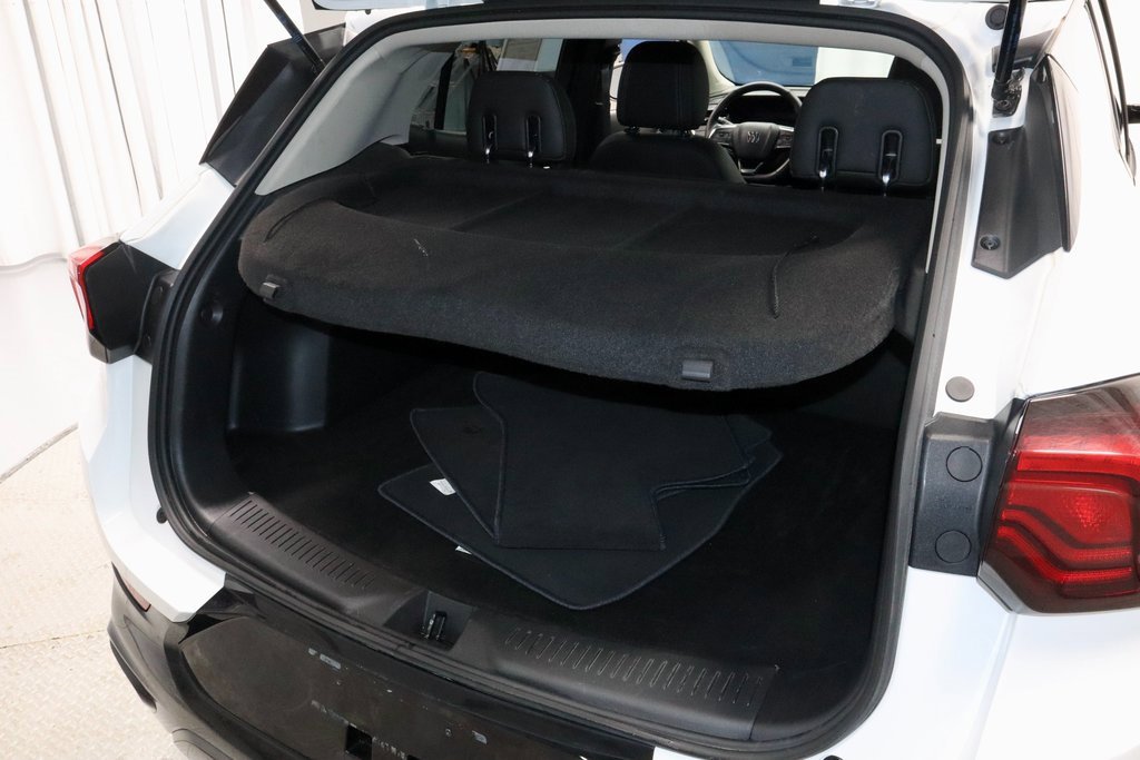 Used 2024 Buick Encore GX Sport Touring w/ Comfort Package image 16