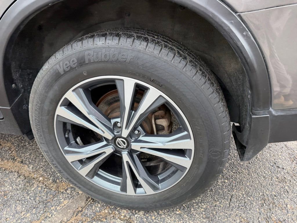 Used 2018 Nissan Rogue SL AWD/4WD image 33