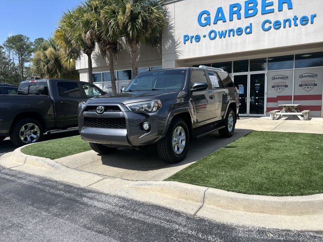 Used 2018 Toyota 4Runner SR5 RWD image 11