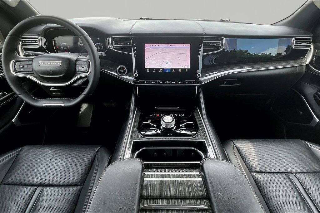 Used 2022 Jeep Wagoneer Series III w/ Convenience Group I AWD/4WD image 16