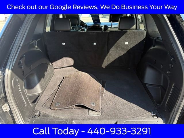 Used 2022 Jeep Grand Cherokee Limited image 23