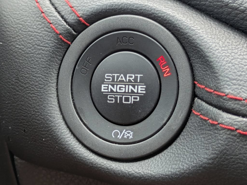 Used 2025 Dodge Durango GT w/ Blacktop Package RWD image 28