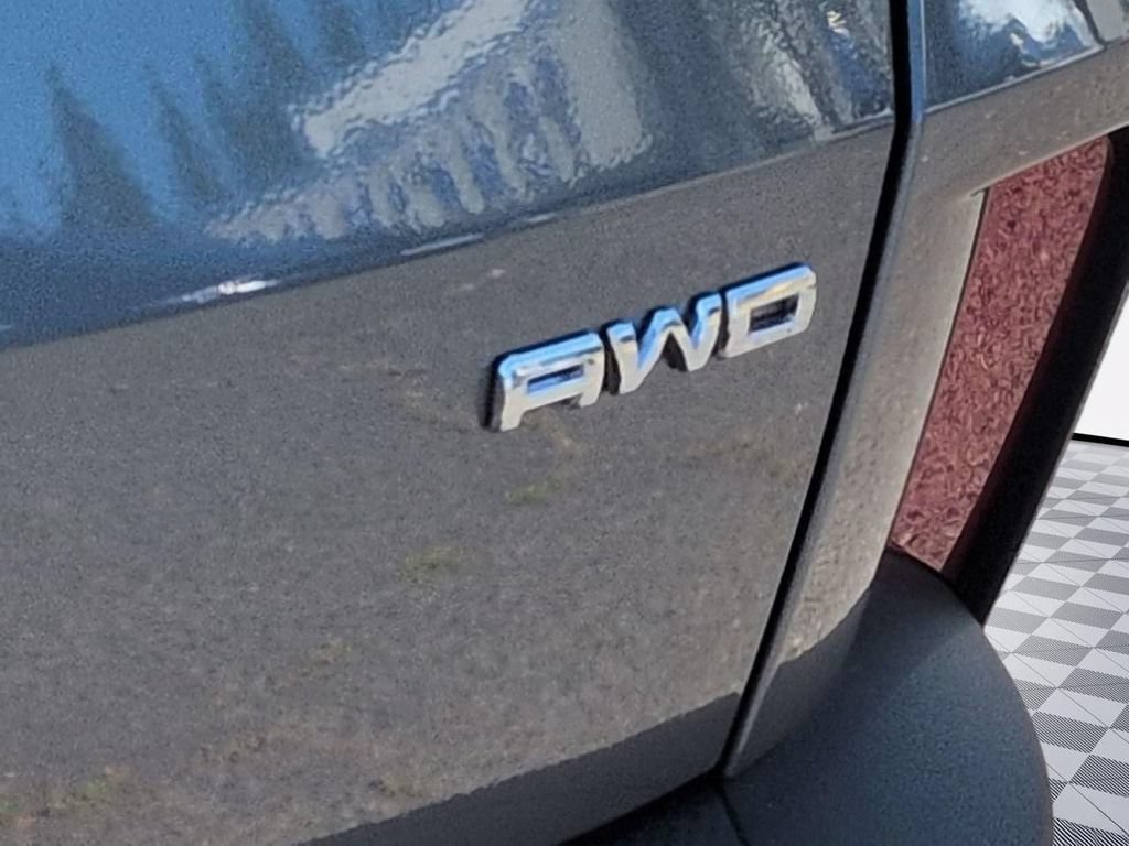 Certified 2025 Ford Escape ST-Line AWD/4WD image 25