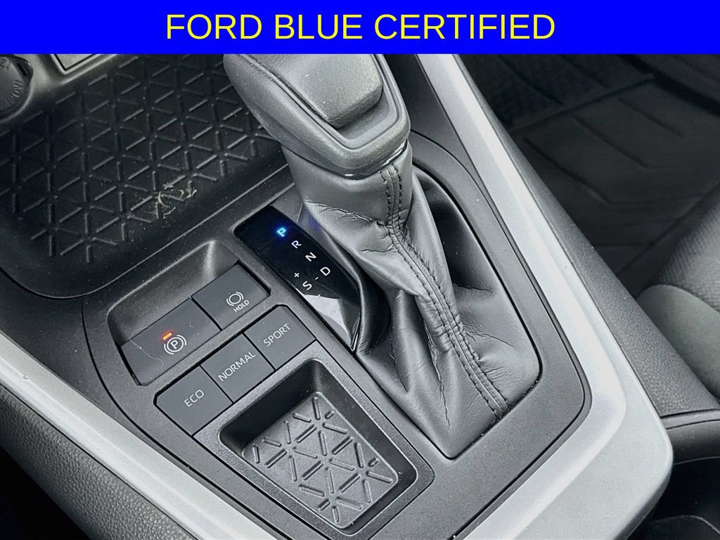 Used 2023 Toyota RAV4 XLE w/ Convenience Package FWD image 19