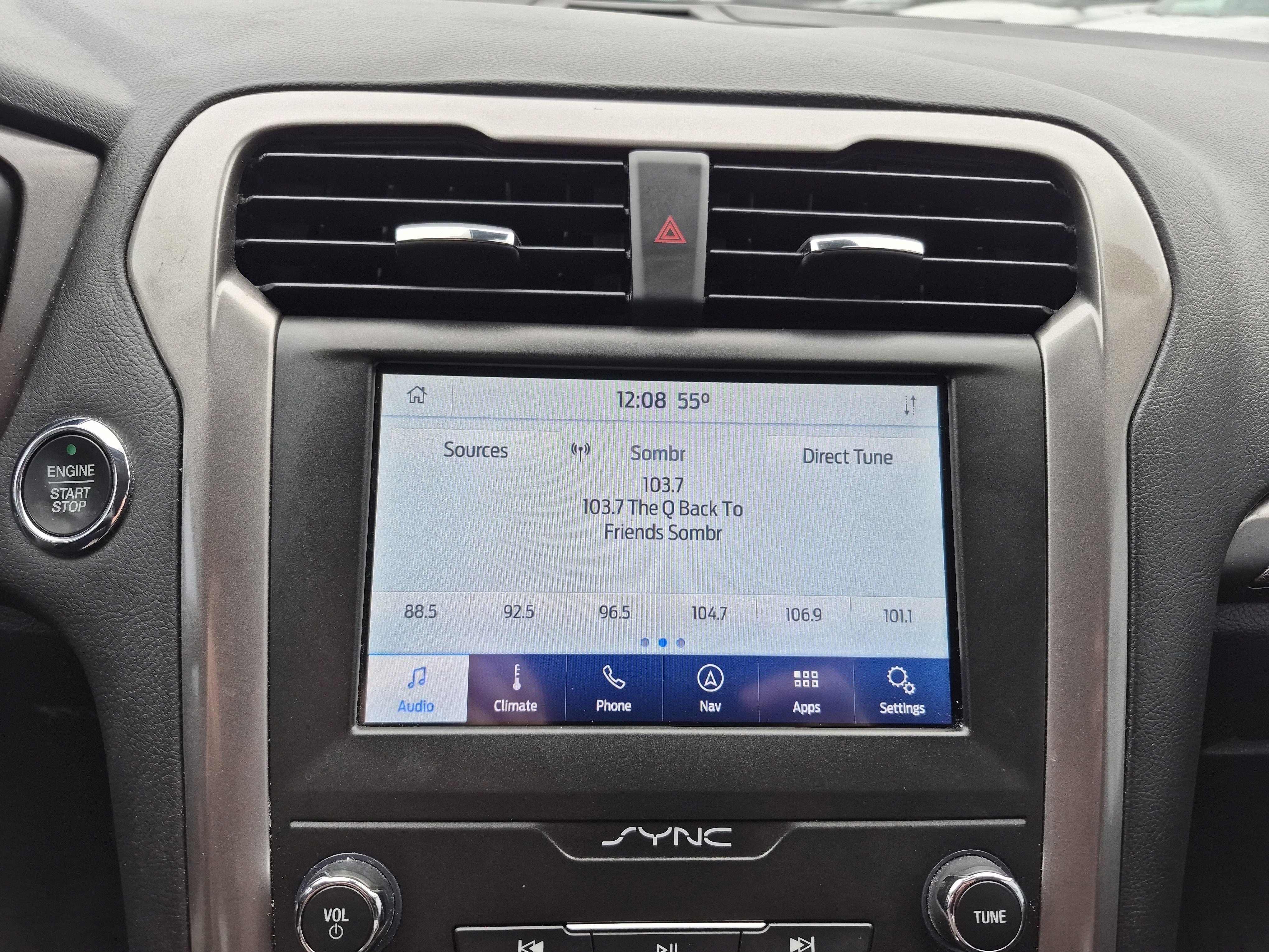 Certified 2020 Ford Fusion SE image 31