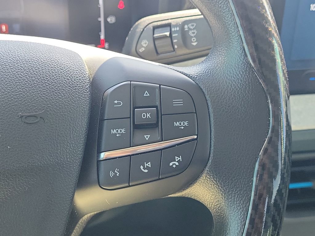 Certified 2025 Ford Maverick XLT w/ Equipment Group 302A image 27