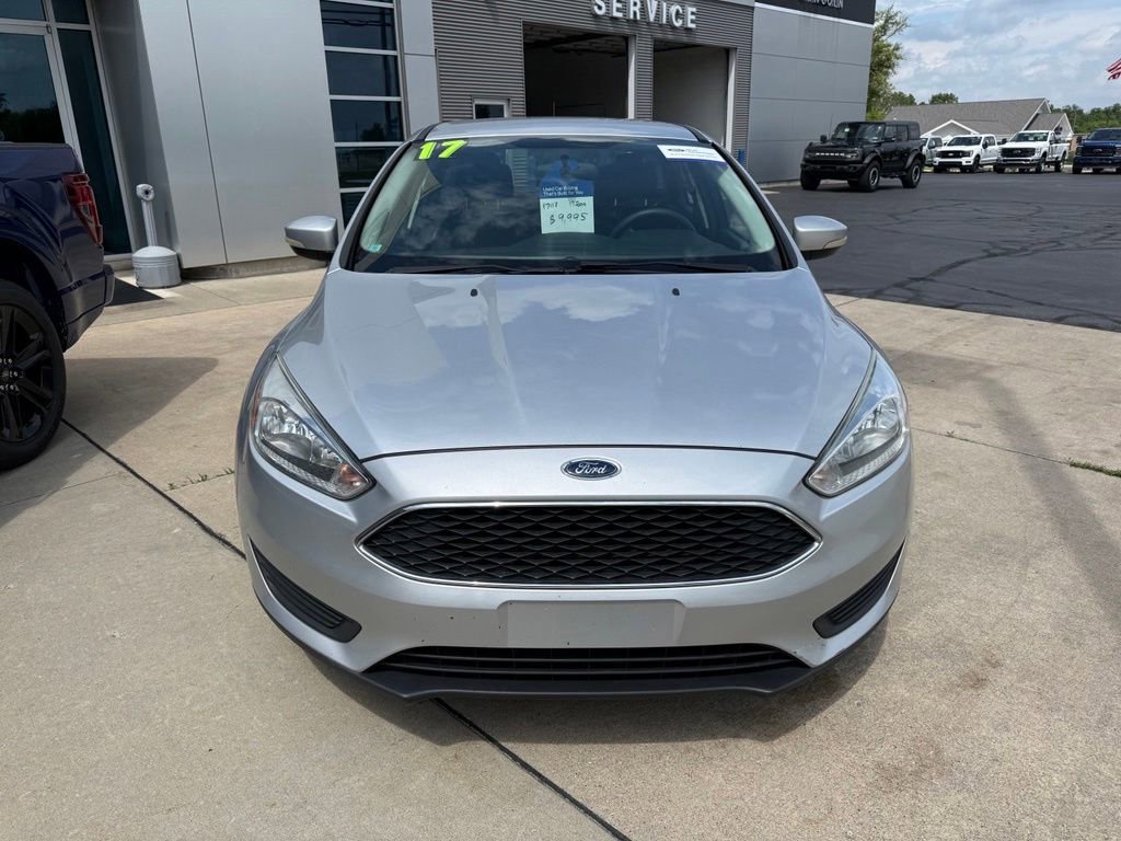 Certified 2017 Ford Focus SE FWD image 6