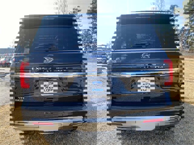 Certified 2024 Ford Expedition Limited image 8