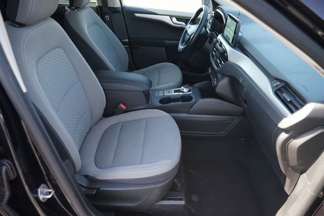 Certified 2020 Ford Escape SE FWD image 18