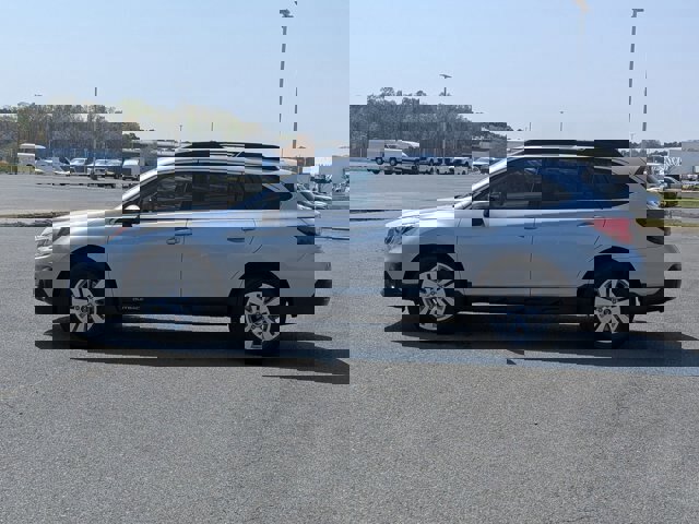 Used 2019 Subaru Outback 2.5i Premium AWD/4WD image 2