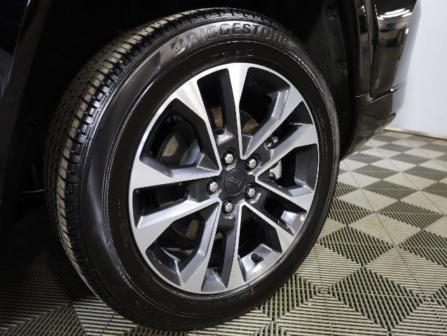 Used 2024 Jeep Grand Cherokee L Overland w/ Luxury Tech Group IV image 39