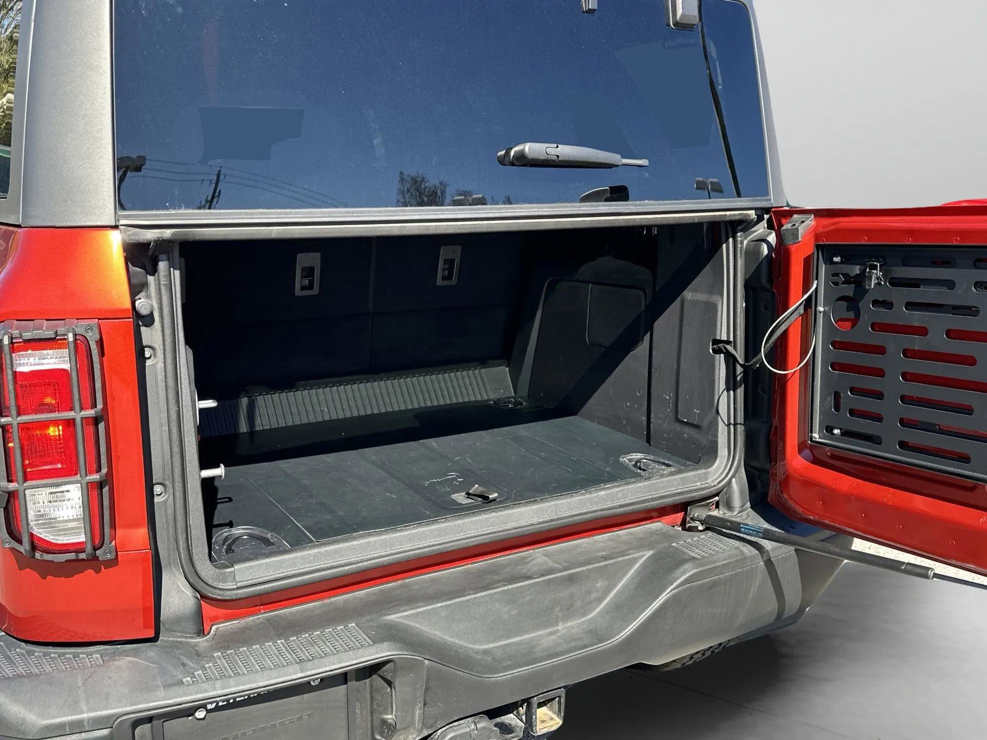 Certified 2024 Ford Bronco Black Diamond image 42