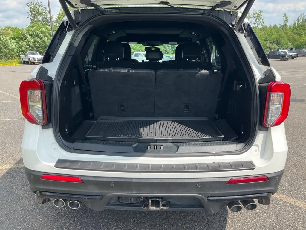 Certified 2020 Ford Explorer ST w/ Premium Technology Package AWD/4WD image 27