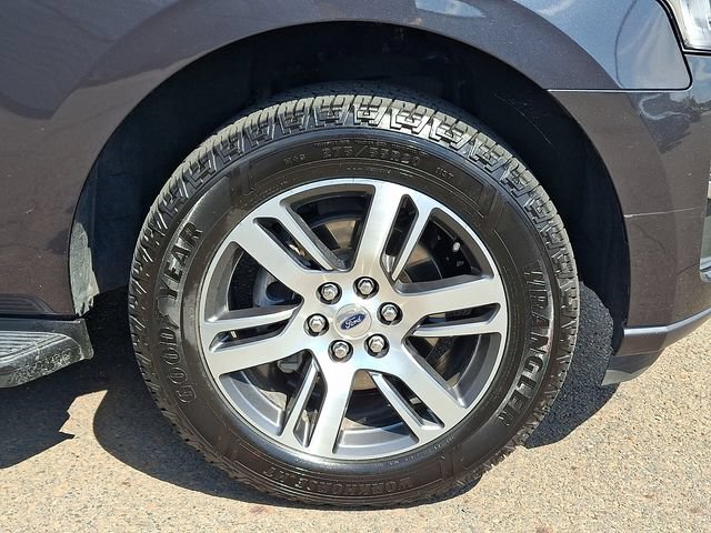 Certified 2024 Ford Expedition Limited AWD/4WD image 8