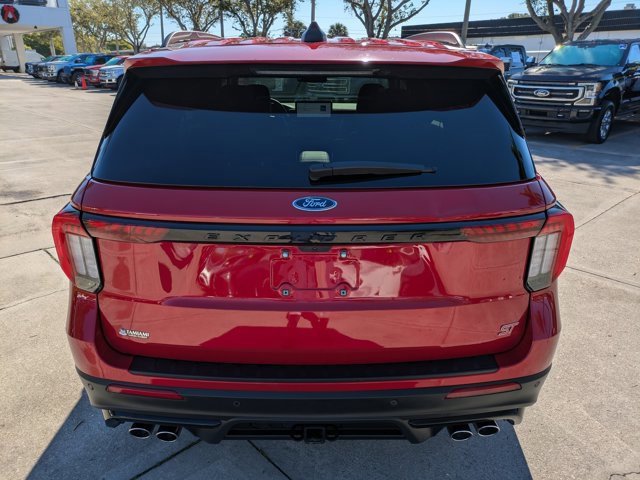 Certified 2025 Ford Explorer ST image 3
