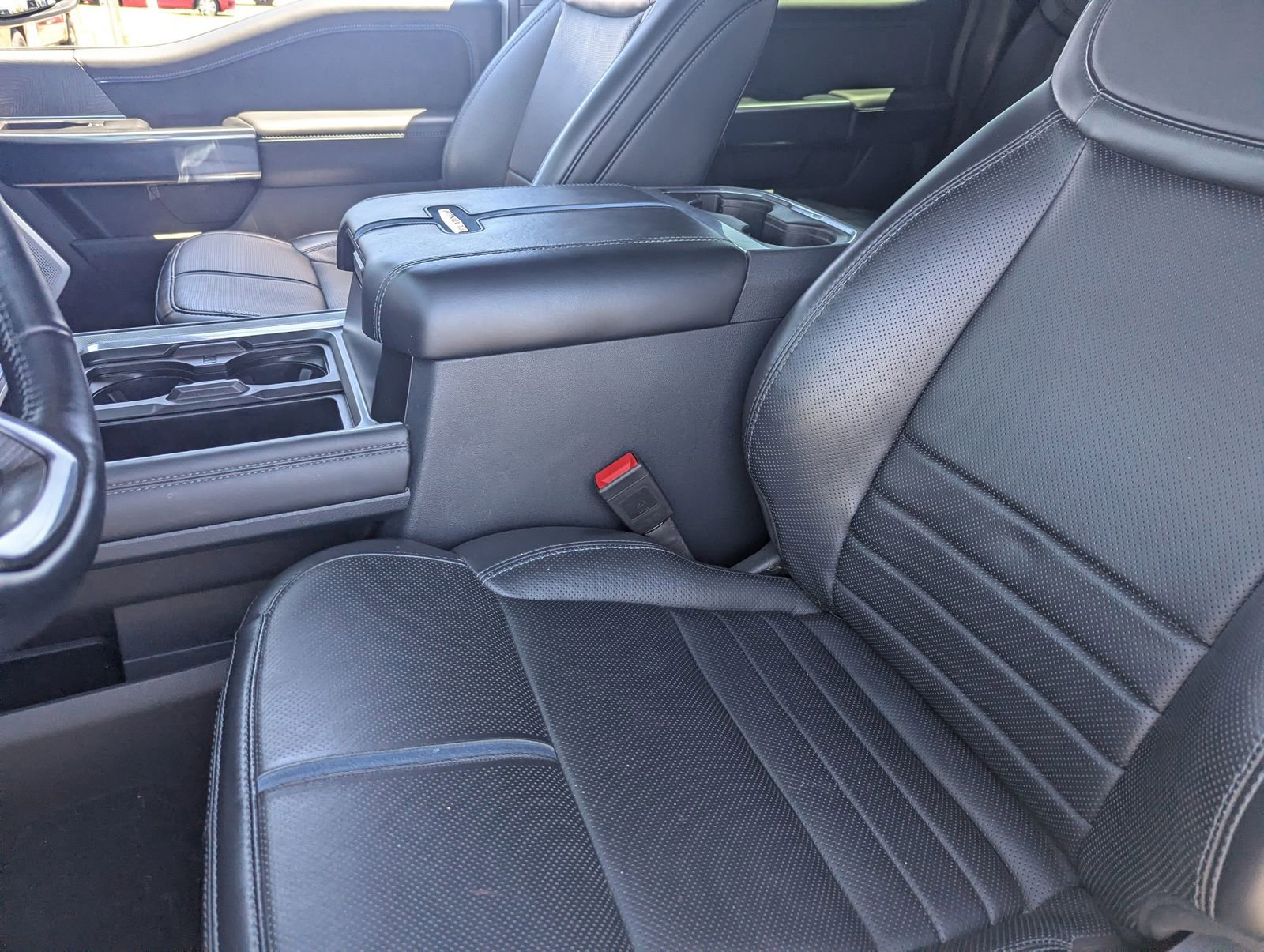 Certified 2025 Ford F450 Platinum AWD/4WD image 29