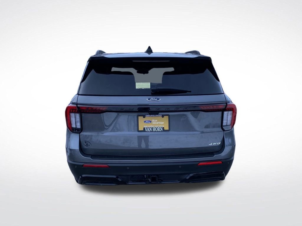 Certified 2025 Ford Explorer ST-Line image 17