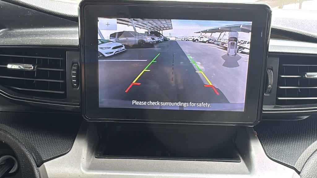 Certified 2021 Ford Explorer 2WD image 16