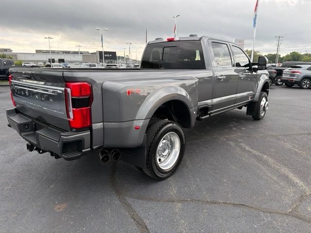 Certified 2024 Ford F450 Platinum w/ FX4 Off-Road Package AWD/4WD image 9