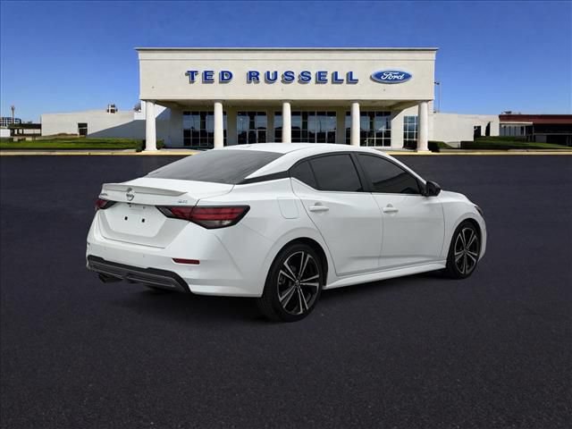 Used 2023 Nissan Sentra SR w/ SR Premium Package FWD image 4