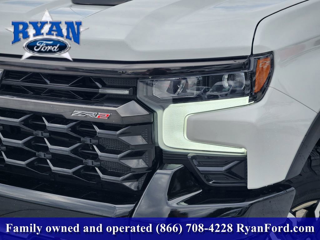 Used 2024 Chevrolet Silverado 1500 ZR2 w/ Technology Package image 6
