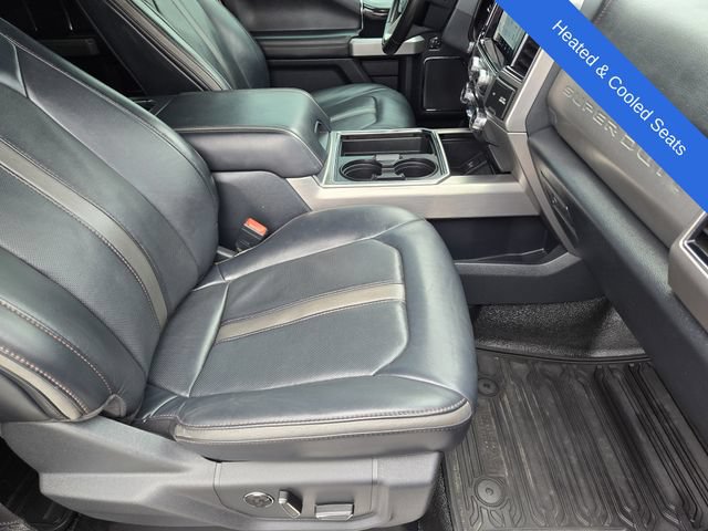 Certified 2022 Ford F250 Platinum w/ FX4 Off-Road Package AWD/4WD image 13