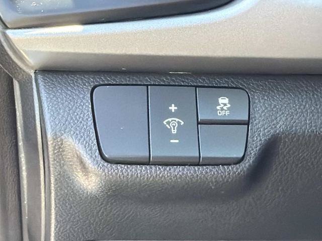 Used 2023 Kia Rio S w/ Technology Package FWD image 17