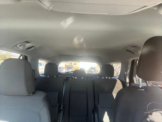 Certified 2022 Ford Explorer XLT w/ Class IV Trailer Tow Package image 21