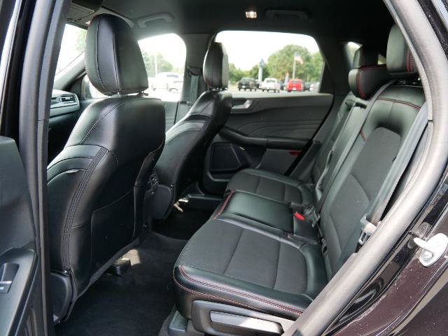 Certified 2025 Ford Escape ST-Line Select AWD/4WD image 11