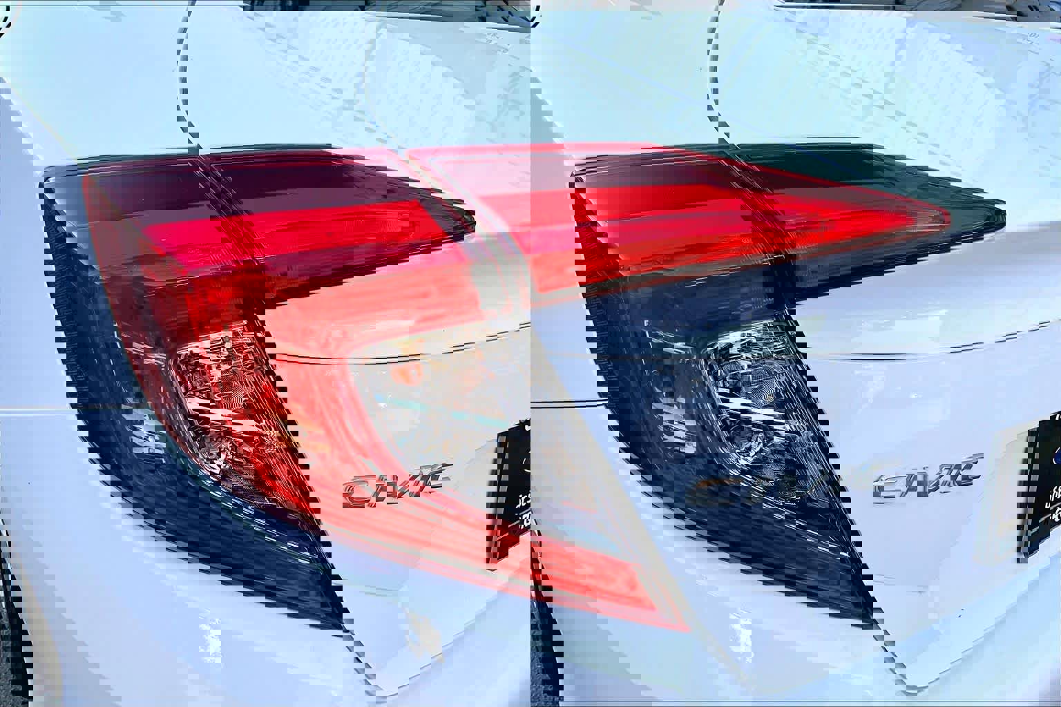 Used 2018 Honda Civic LX image 29