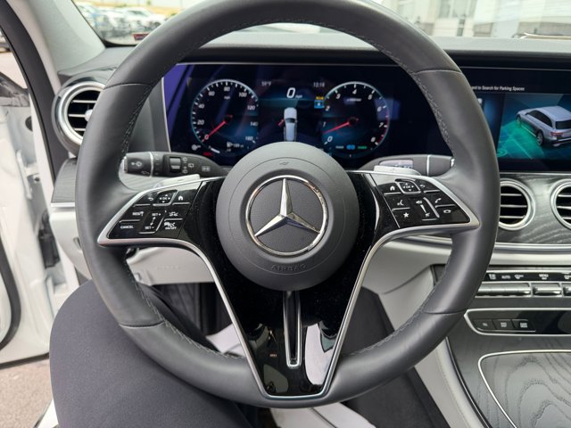 Used 2022 Mercedes-Benz E 450 4MATIC All-Terrain Wagon image 9