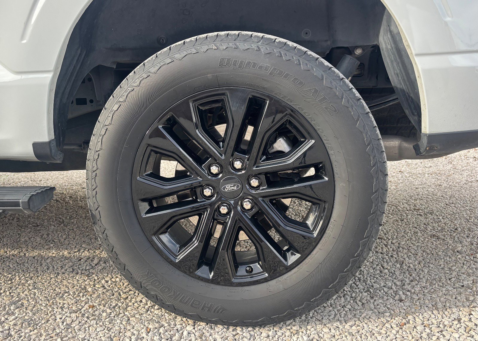 Certified 2023 Ford F150 Lariat w/ Equipment Group 502A High image 24