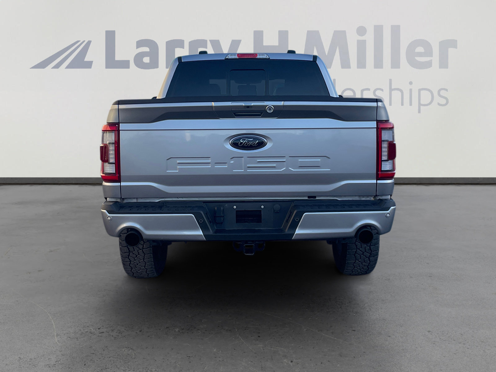 Certified 2023 Ford F150 Lariat w/ Equipment Group 502A High AWD/4WD image 4