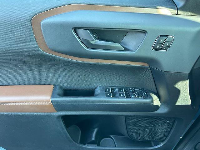 Certified 2023 Ford Bronco Sport Outer Banks AWD/4WD image 12