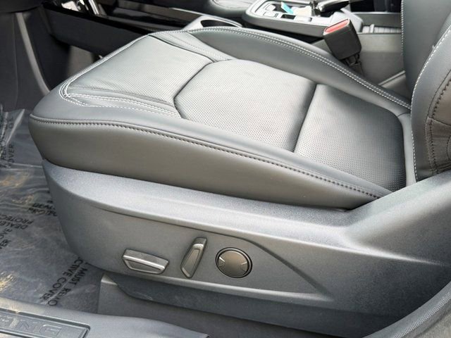 Certified 2025 Ford Mustang Mach-E Premium AWD/4WD image 38