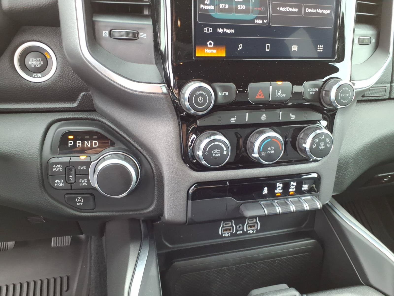 Used 2025 RAM 1500 Big Horn AWD/4WD image 21