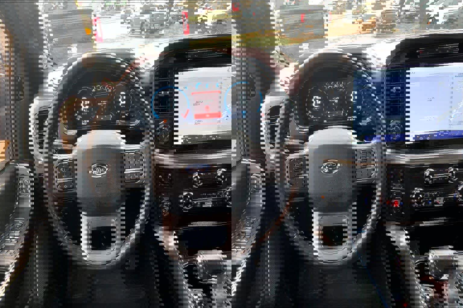 Certified 2021 Ford F150 Lariat w/ Equipment Group 502A High image 5