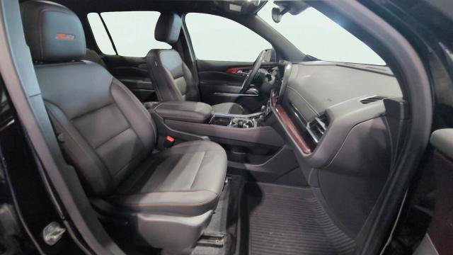 Used 2024 Chevrolet Traverse Z71 w/ LPO, Floor Liner Package AWD/4WD image 17