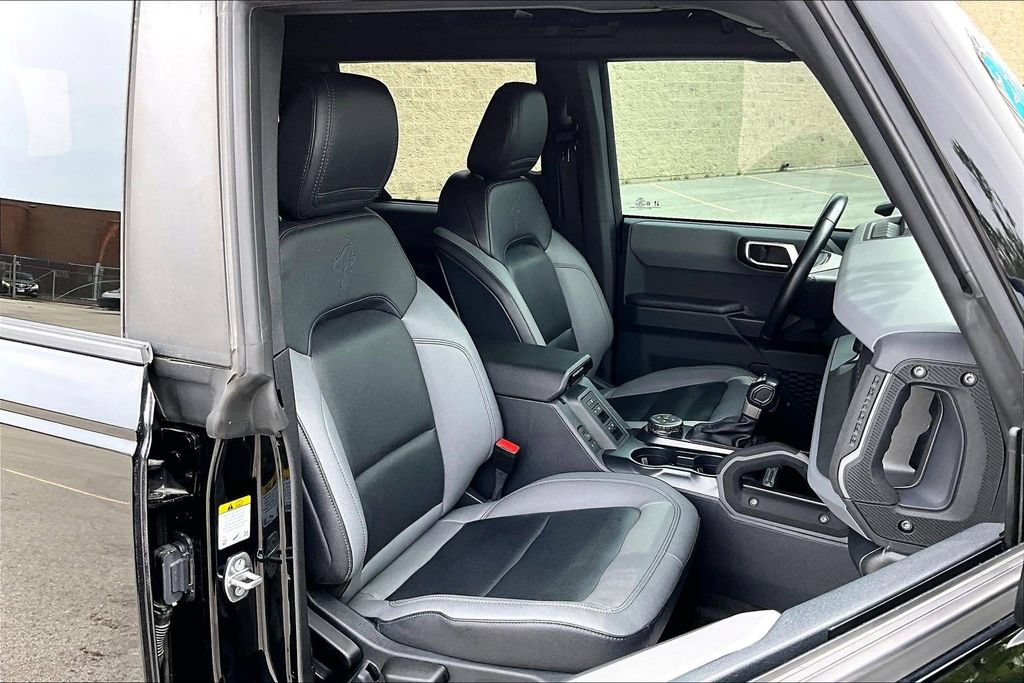 Certified 2024 Ford Bronco Big Bend w/ Sasquatch Package AWD/4WD image 7