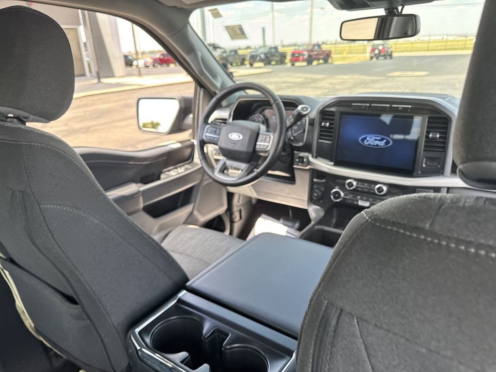 Certified 2022 Ford F150 XLT w/ Equipment Group 302A High image 16