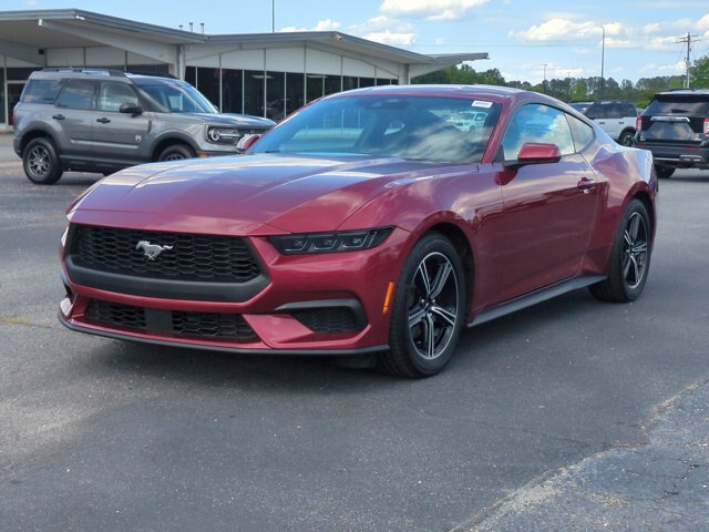 Certified 2025 Ford Mustang Coupe RWD image 8