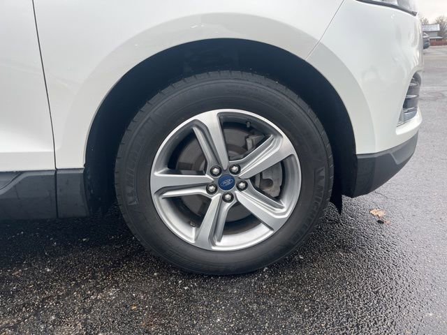 Certified 2021 Ford Edge SEL w/ Convenience Package image 2