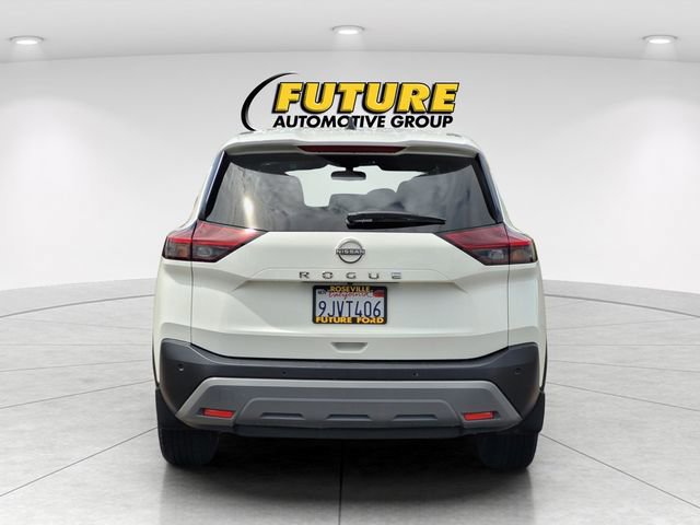 Used 2023 Nissan Rogue S FWD image 4